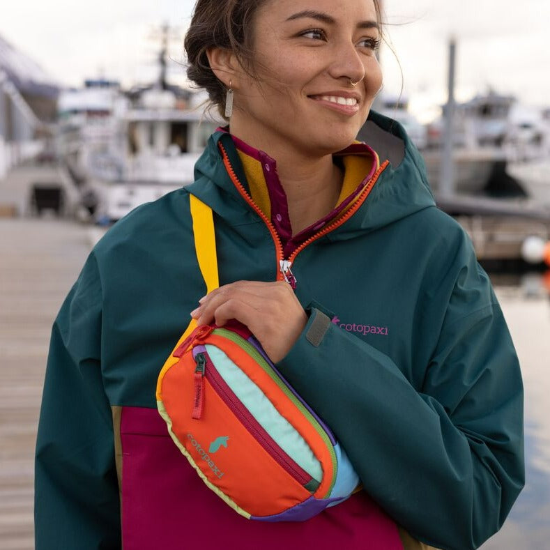 Carry On Ready Kapai 1 5L Hip Pack - Del Dia