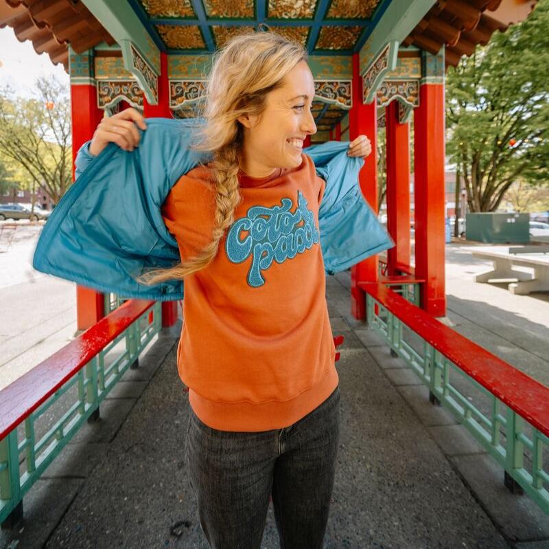 Casual Outdoor Style Coto-Patch Crew Sweatshirt - Women s