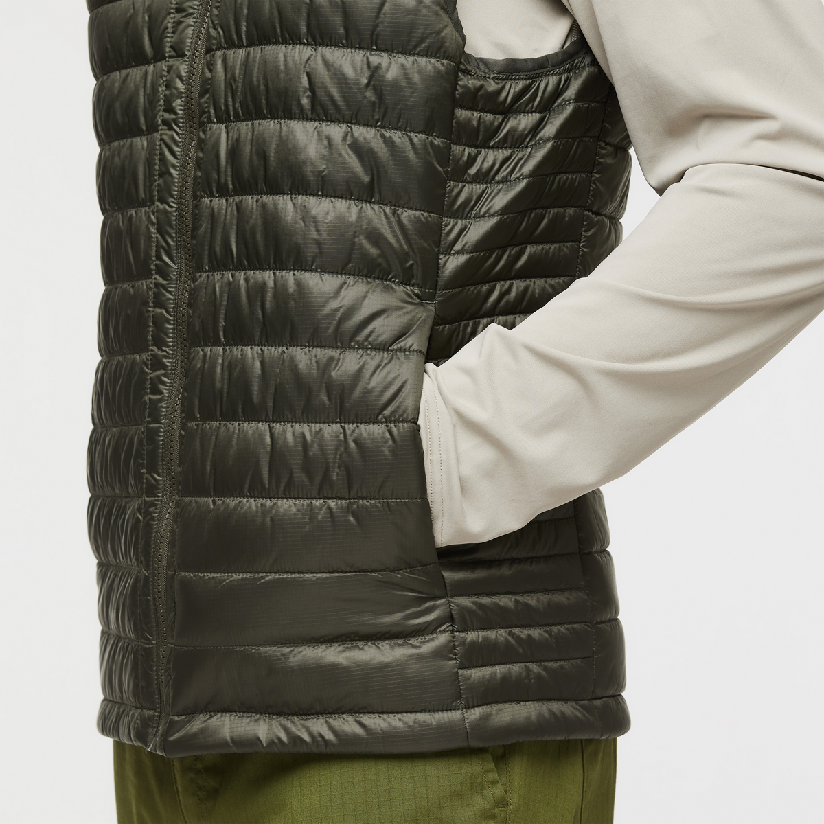 Adventure Ready Comfort Capa Insulated Vest - Men s