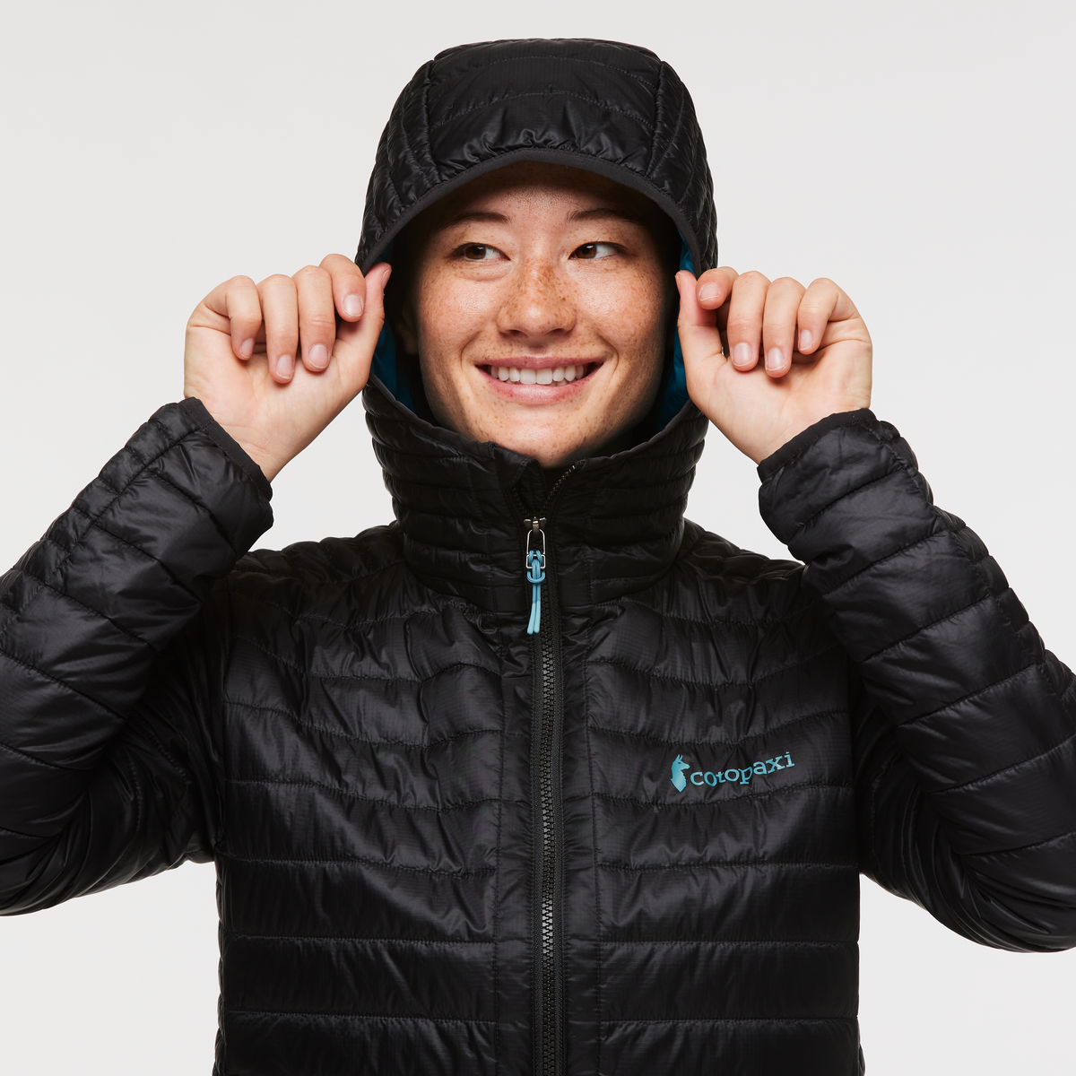Adventure Ready Comfort Capa Insulated Hooded Jacket - Women s