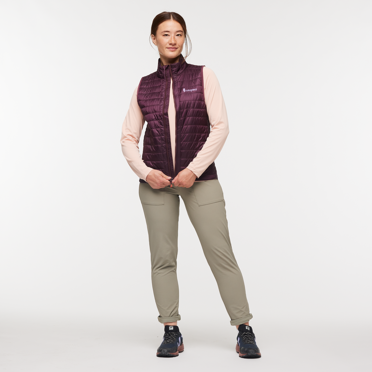 Comfortable Sun Coverage Capa Insulated Vest - Women s