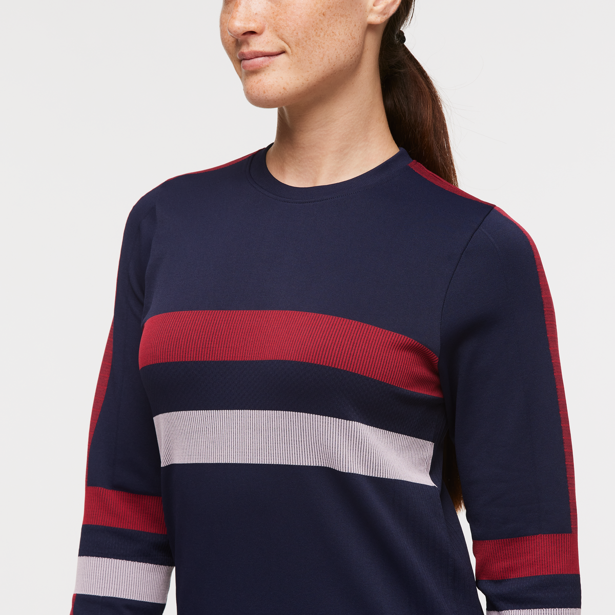 Soft Adventure Layer Debajo Seamless Baselayer Crew - Women s