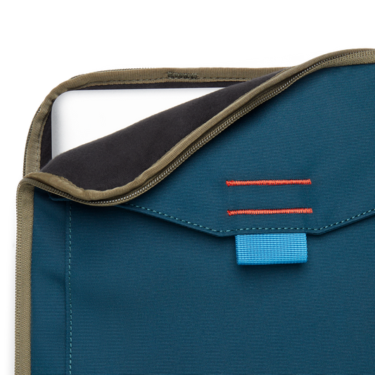 Trail Ready 14 Laptop Sleeve - Cada Dia