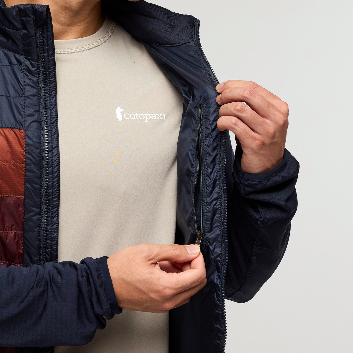 Adventure Ready Comfort Capa Hybrid Insulated Jacket - Men s