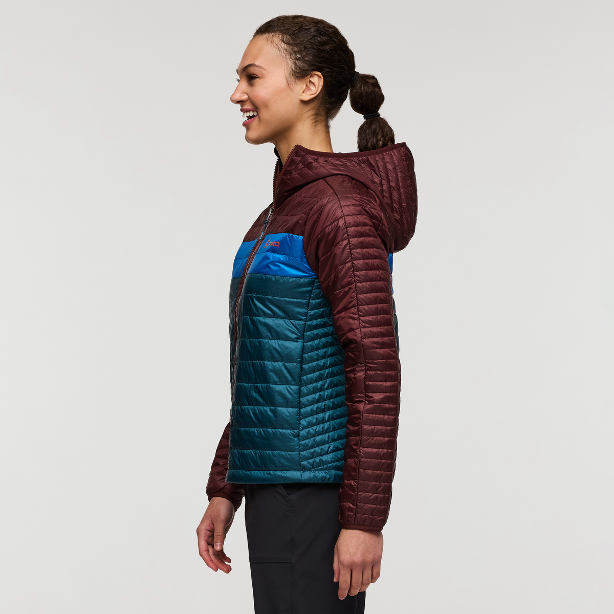 Comfortable Sun Coverage Capa Insulated Hooded Jacket - Women s