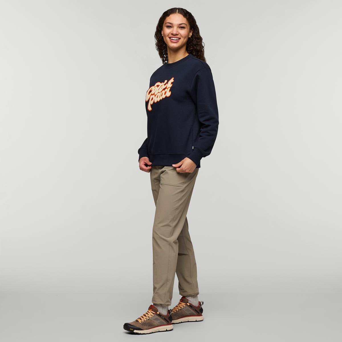 Casual Outdoor Style Coto-Patch Crew Sweatshirt - Women s