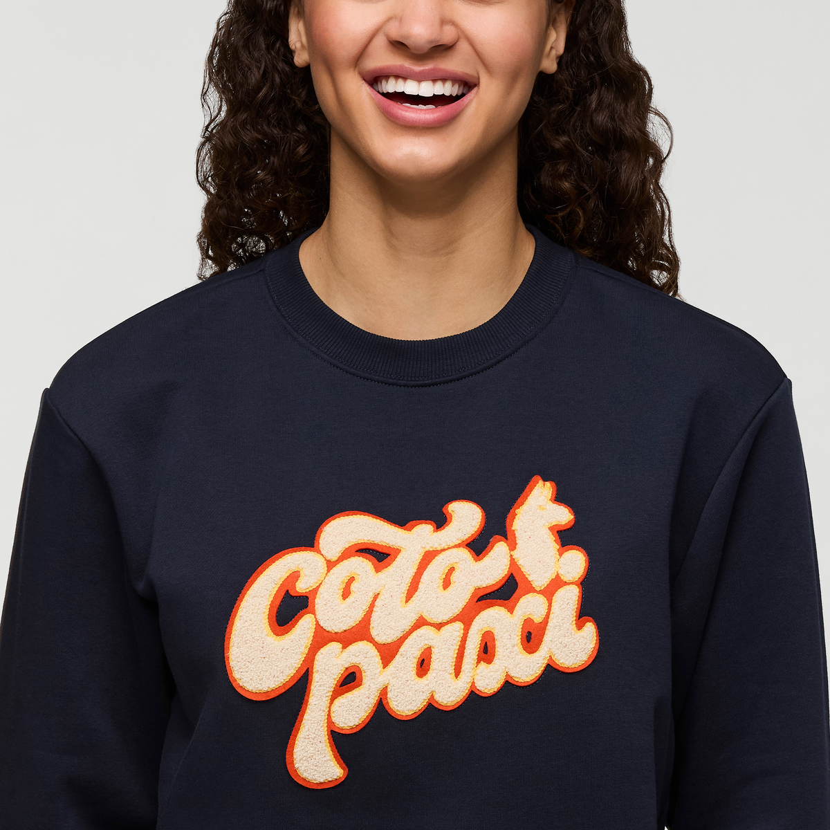 Casual Outdoor Style Coto-Patch Crew Sweatshirt - Women s
