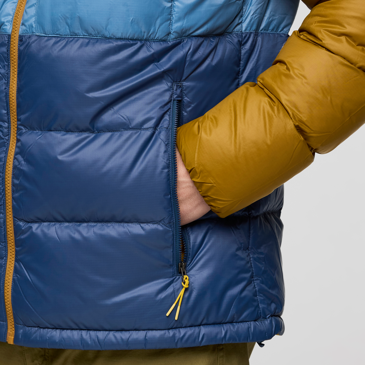 Carry On Ready Fuego Max Down Hooded Jacket - Men s