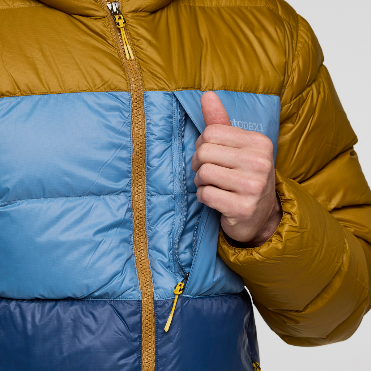 Carry On Ready Fuego Max Down Hooded Jacket - Men s