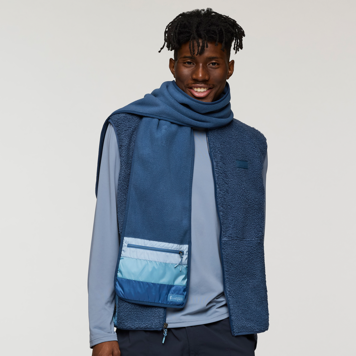 Versatile Carry Teca Fleece Scarf