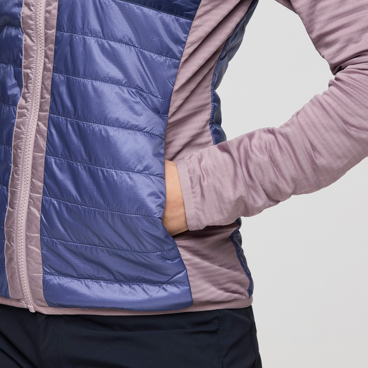 Adventure Ready Comfort Capa Hybrid Insulated Hooded Jacket - Women s