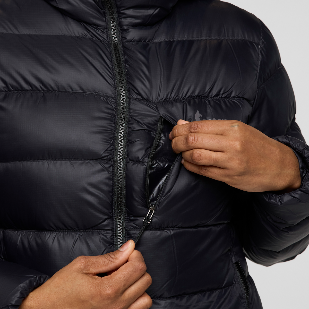 Versatile Hauling Fuego Max Down Hooded Jacket - Women s