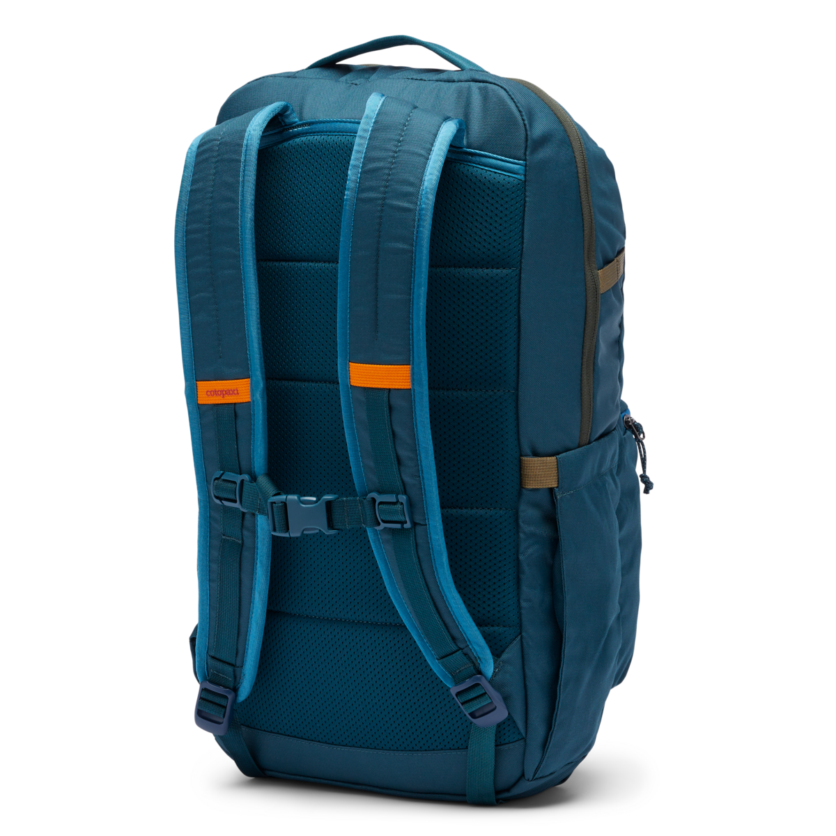 Lightweight Carry Chiquillo 26L Daypack - Cada Dia
