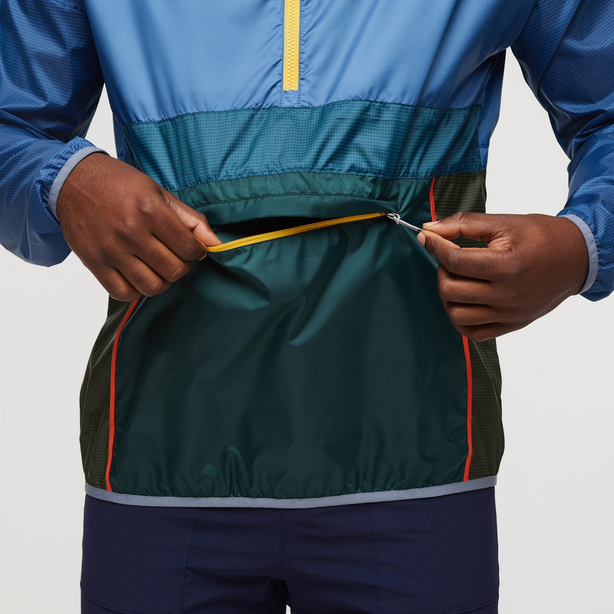 Breezy Day Comfort Teca Half-Zip Windbreaker - Men s