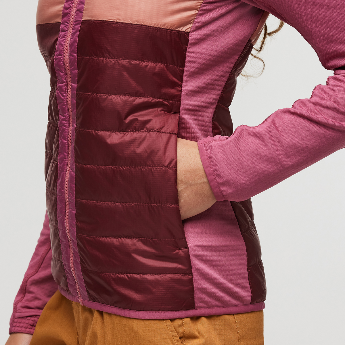 Everyday Outdoor Style Capa Hybrid Insulated Hooded Jacket - Women s
