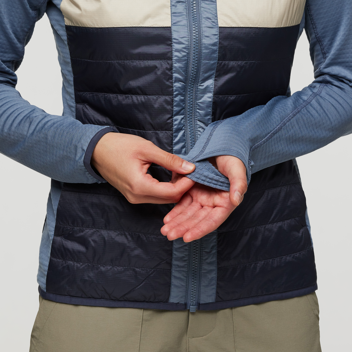 Everyday Outdoor Style Capa Hybrid Insulated Hooded Jacket - Women s