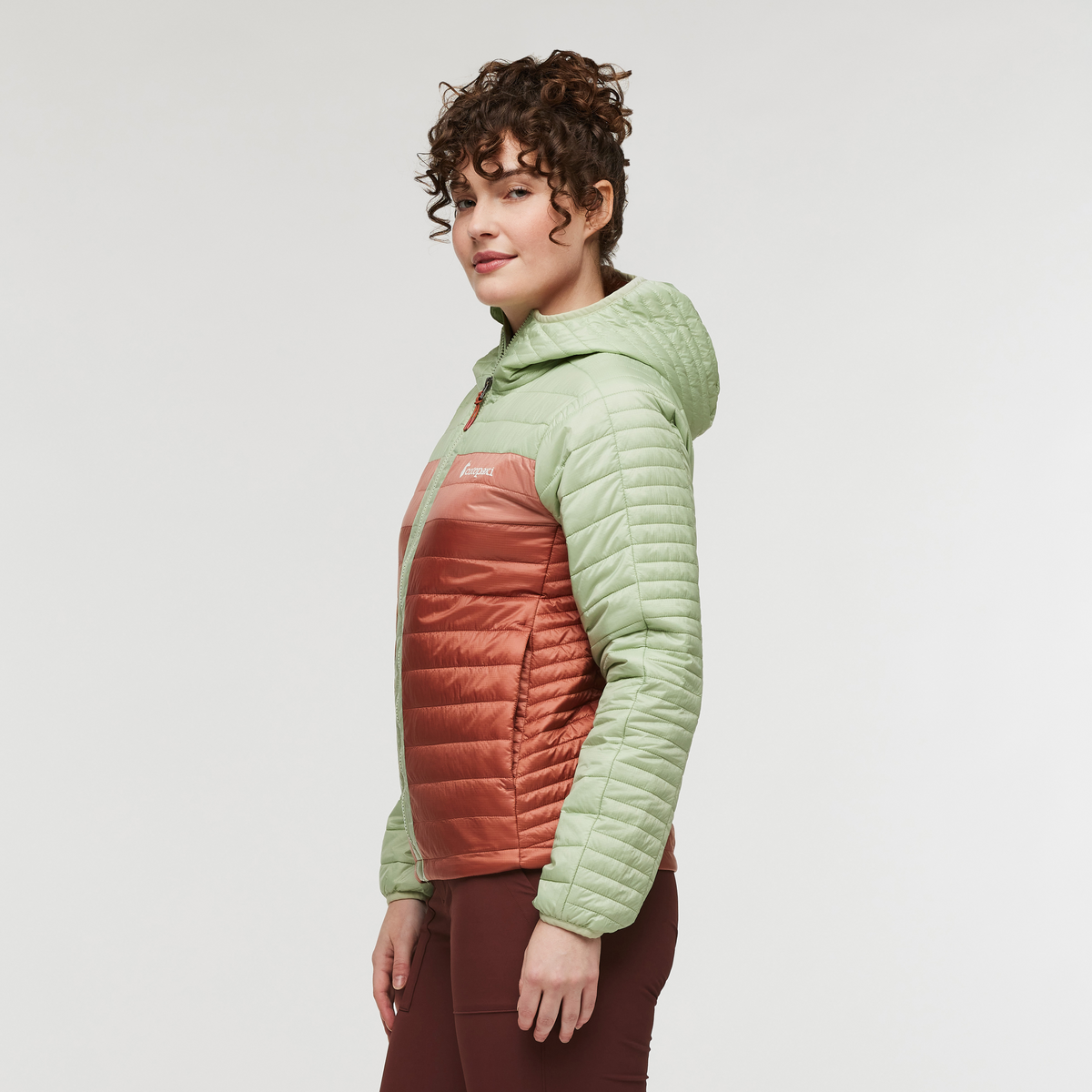 Comfortable Sun Coverage Capa Insulated Hooded Jacket - Women s