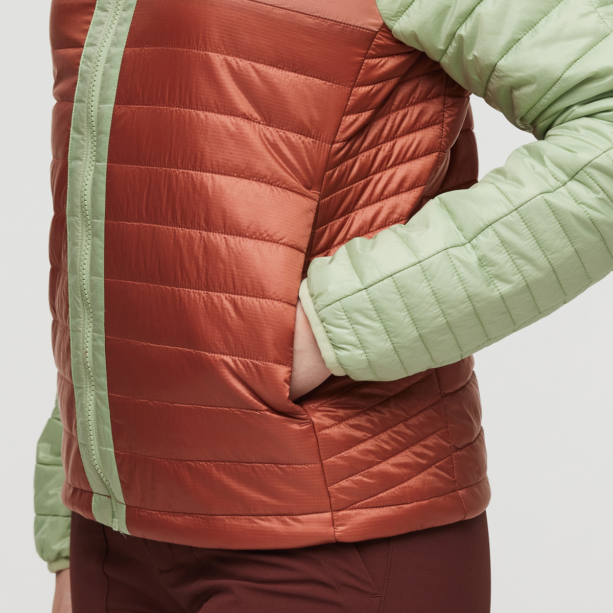 Comfortable Sun Coverage Capa Insulated Hooded Jacket - Women s