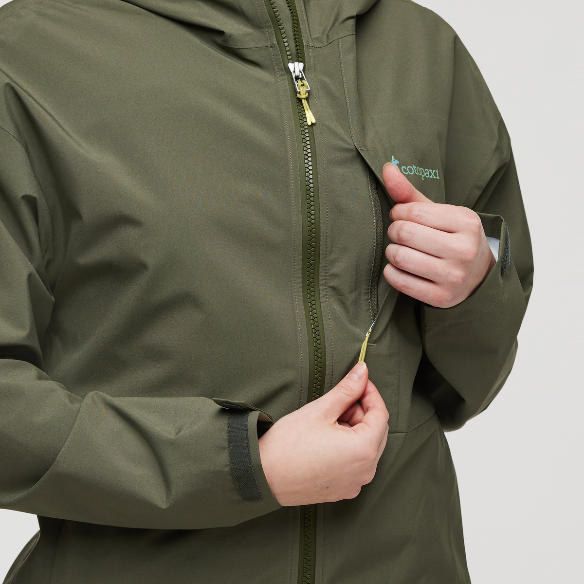 Everyday Outdoor Style Cielo Rain Jacket - Women s