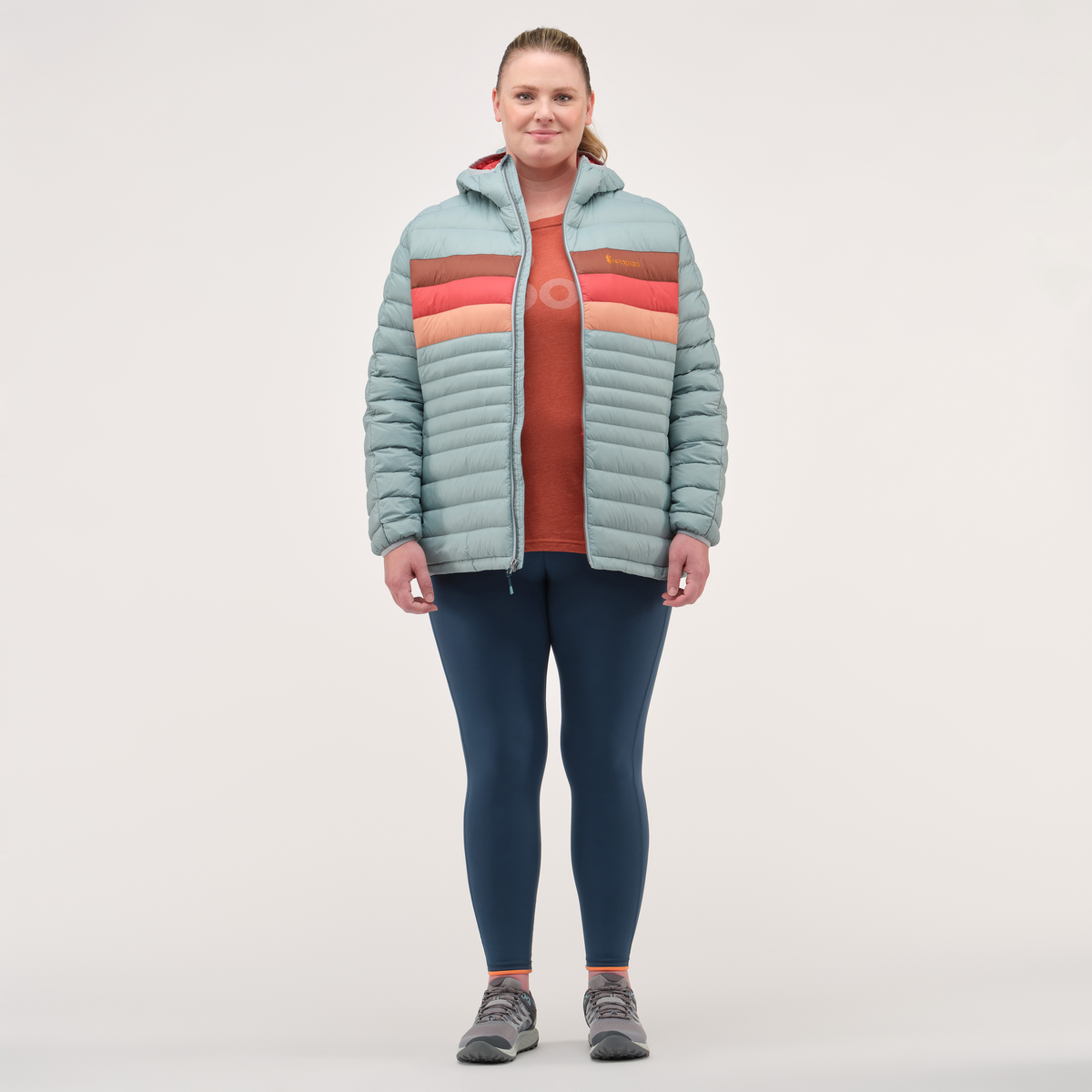 Outdoor Layering Fuego Hooded Down Jacket - Women s