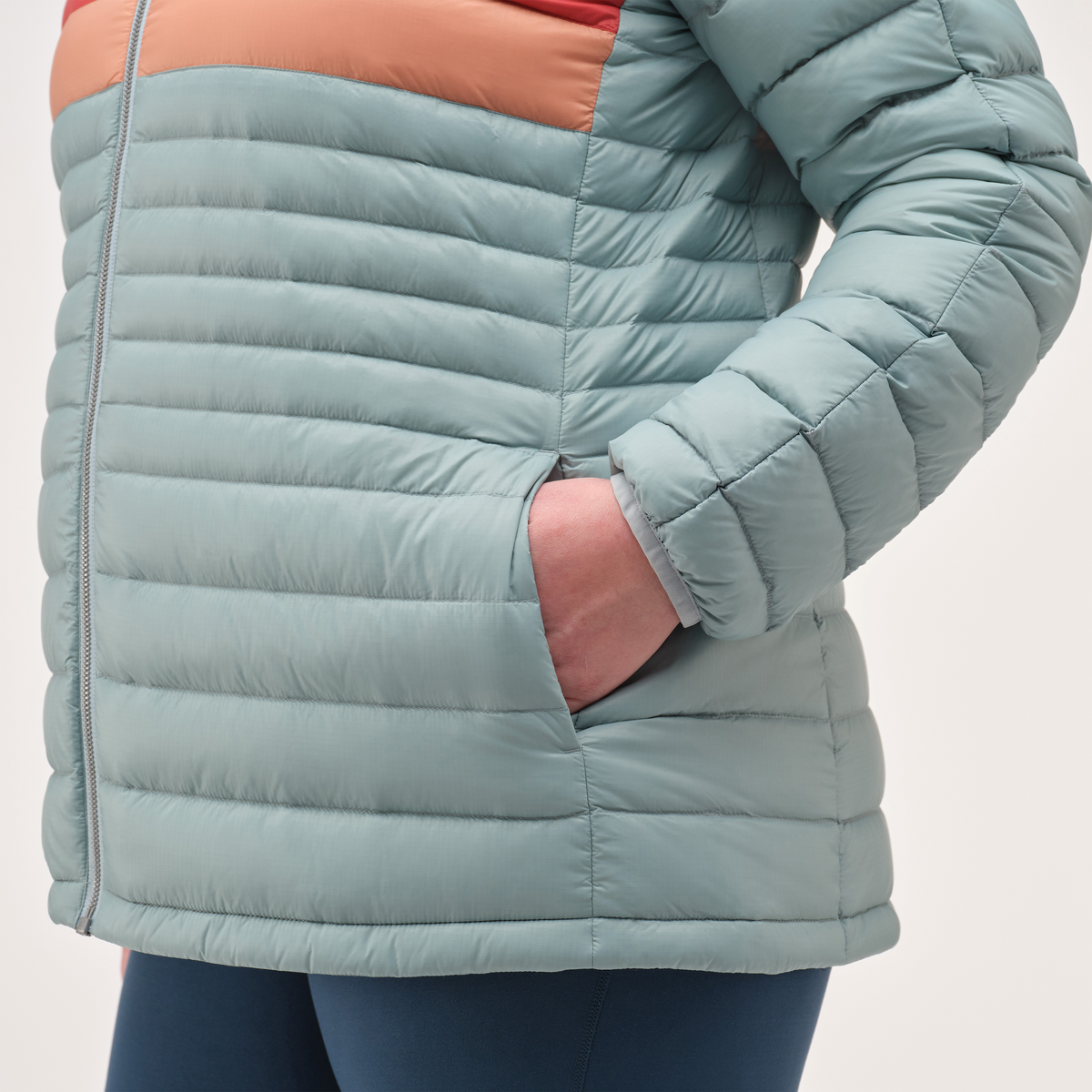 Outdoor Layering Fuego Hooded Down Jacket - Women s