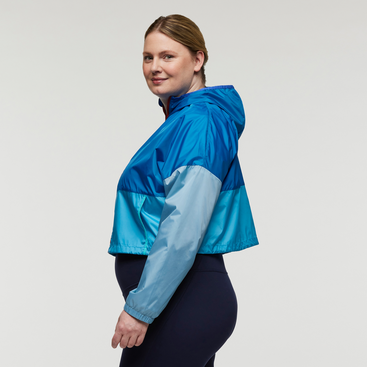Packable Outdoor Layer Teca Crop Jacket - Women s