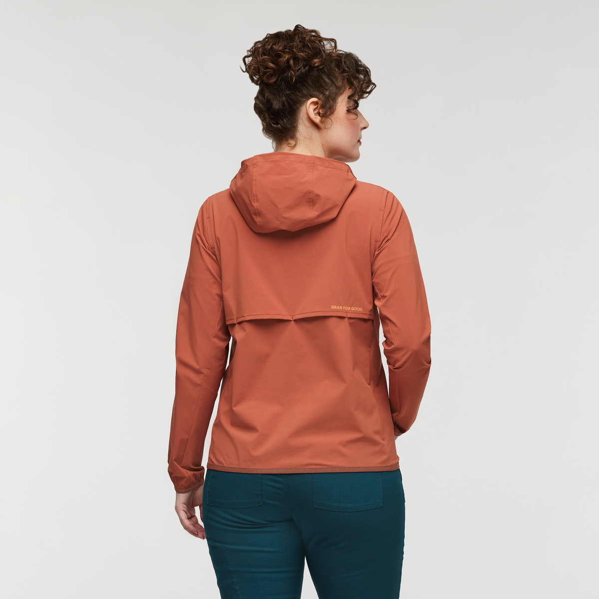 Lightweight Wind Coverage Vuelta Performance Windbreaker Jacket - Outd