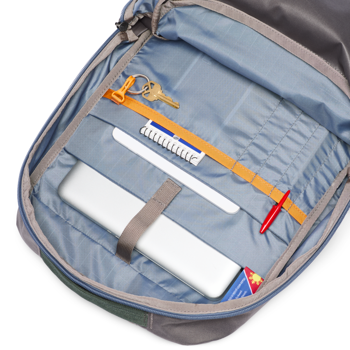 Lightweight Carry Chiquillo 26L Daypack - Cada Dia