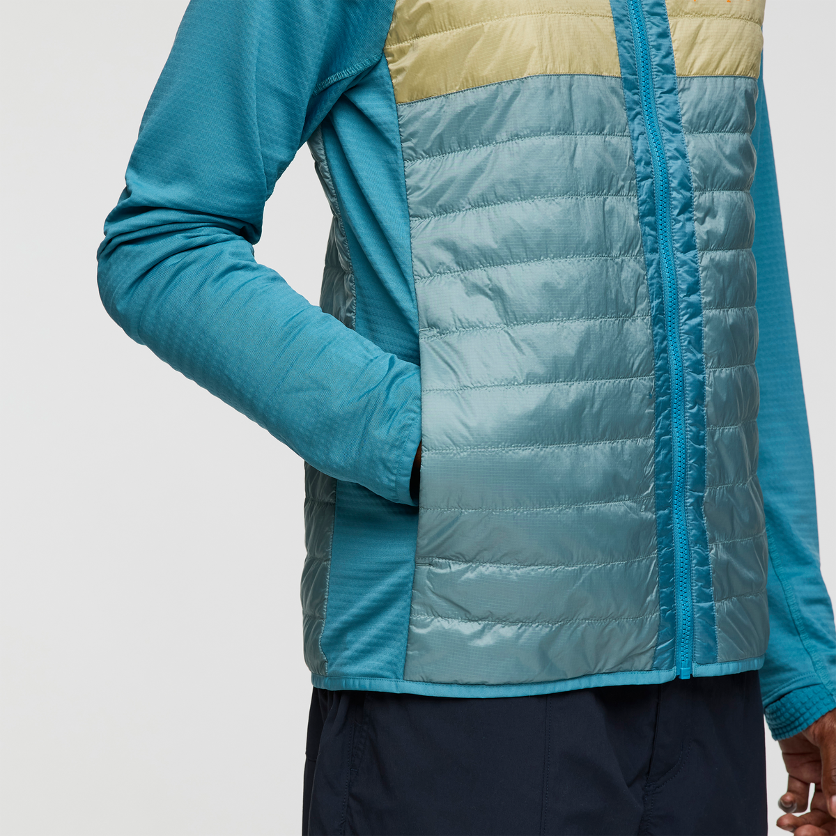 Adventure Ready Comfort Capa Hybrid Insulated Jacket - Men s