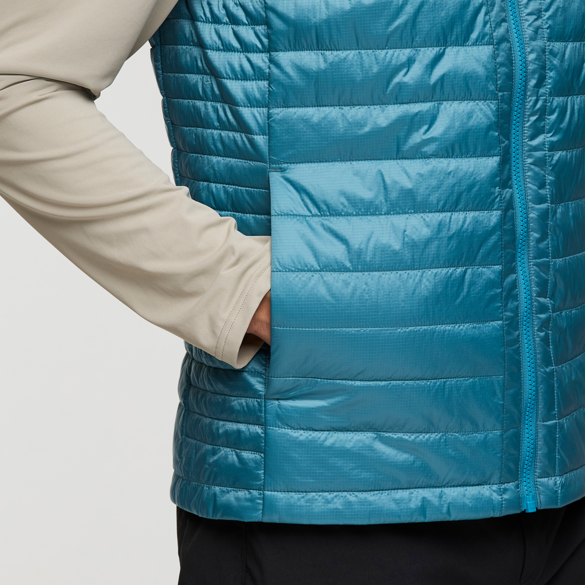 Comfortable Sun Coverage Capa Insulated Vest - Men s