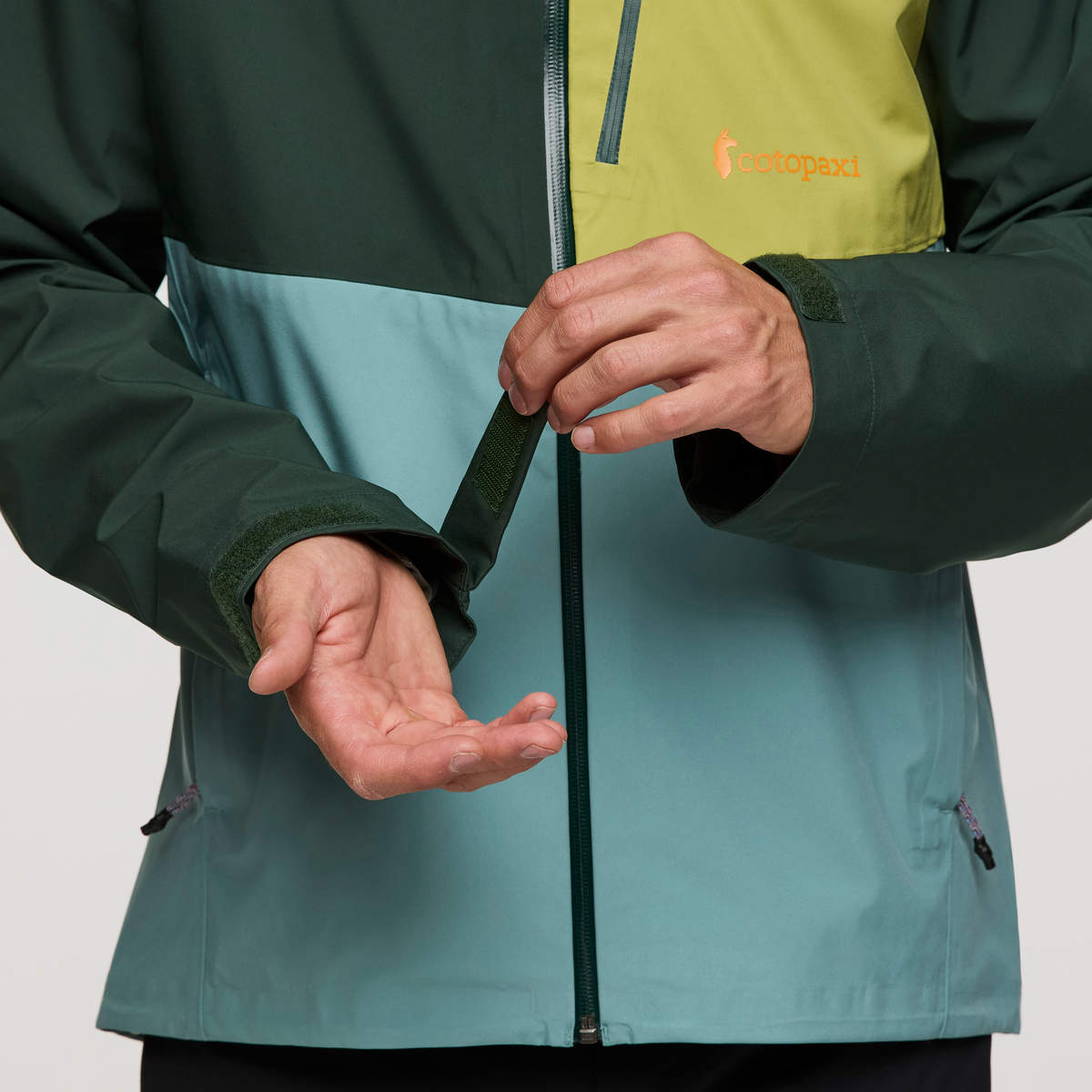 Rainy Day Protection Impermeo 3L Hooded Shell Jacket - Men s
