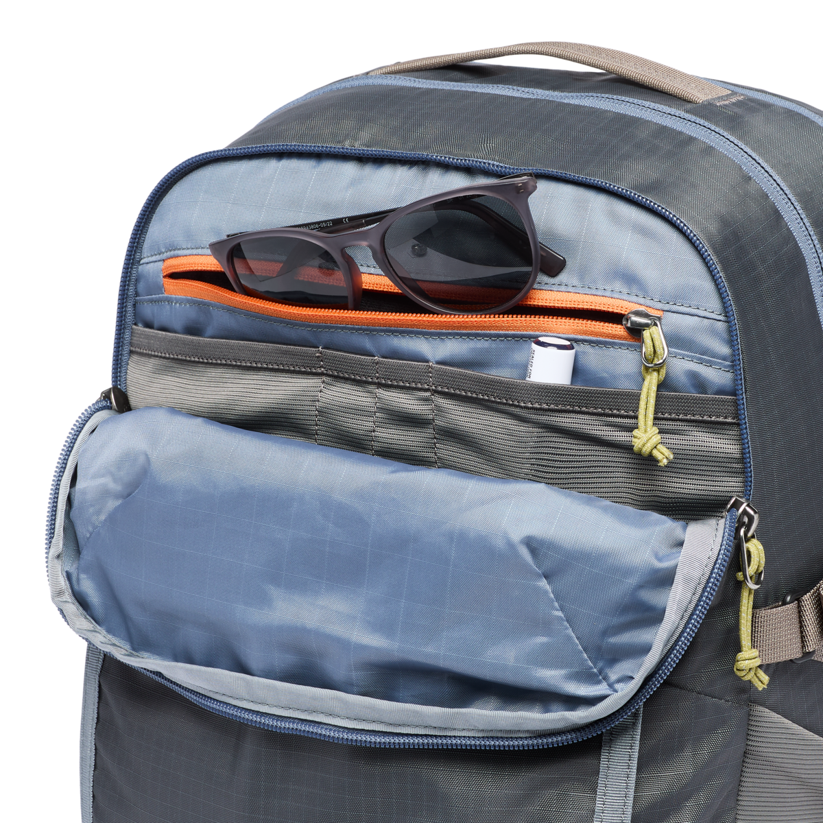 Lightweight Carry Mente 32L Daypack - Cada Dia