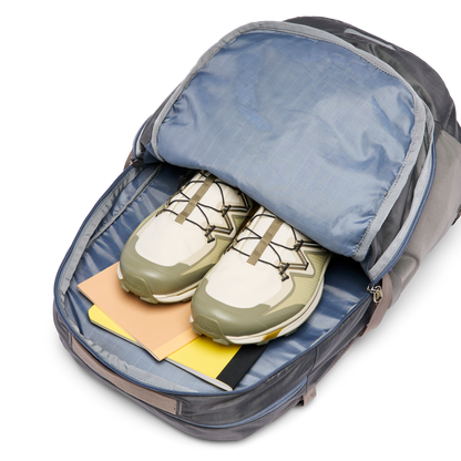 Lightweight Carry Mente 32L Daypack - Cada Dia