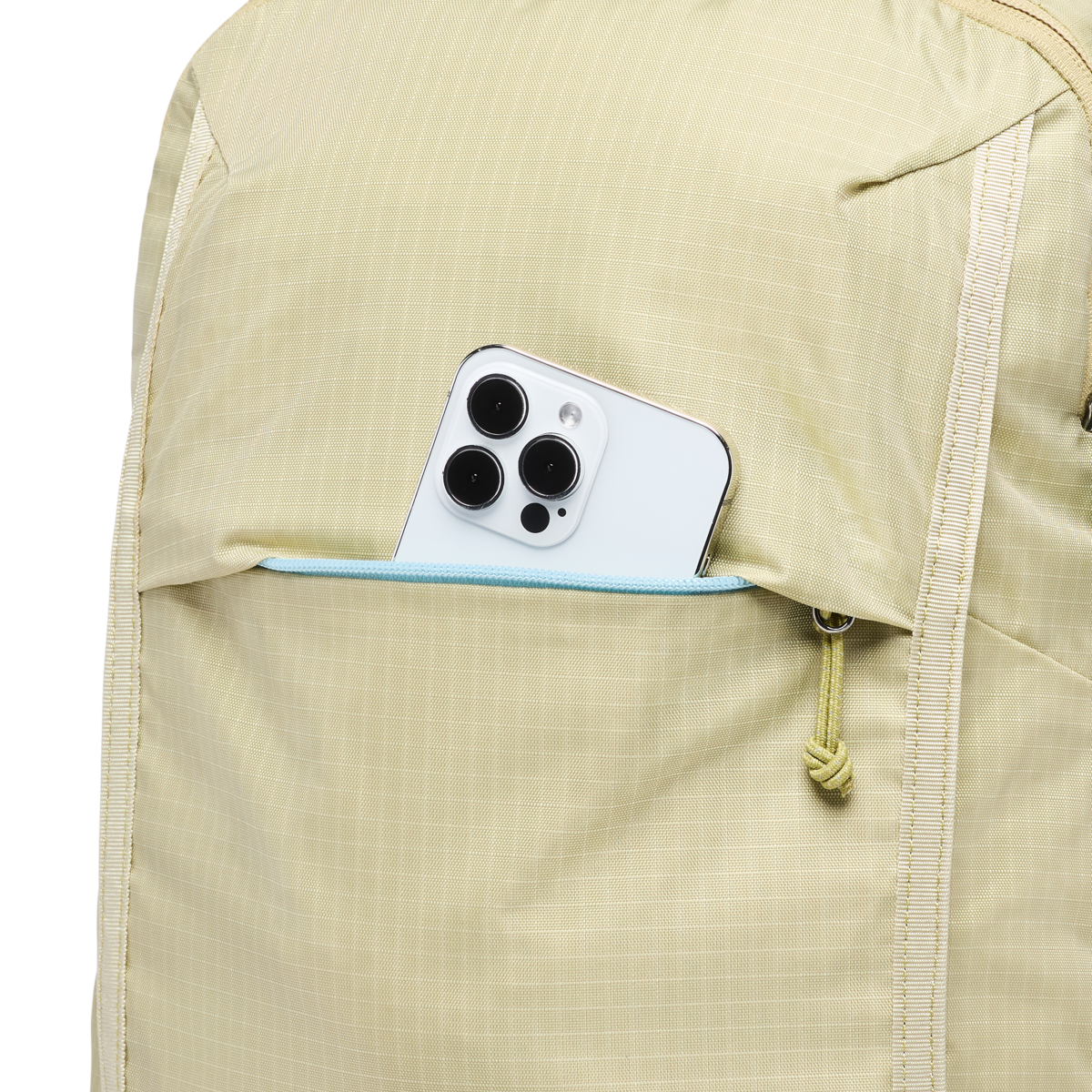 Lightweight Carry Mente 32L Daypack - Cada Dia