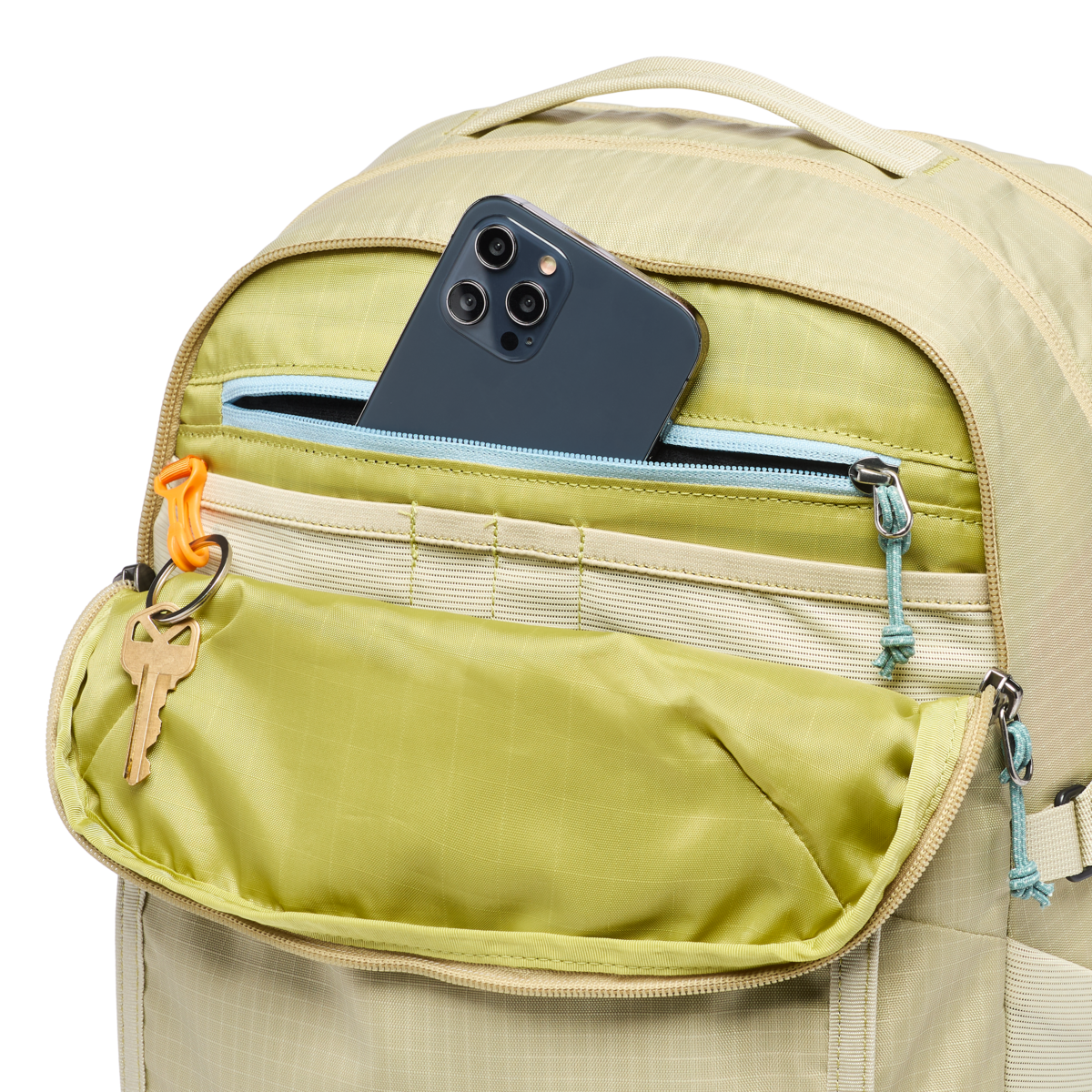 Lightweight Carry Mente 32L Daypack - Cada Dia