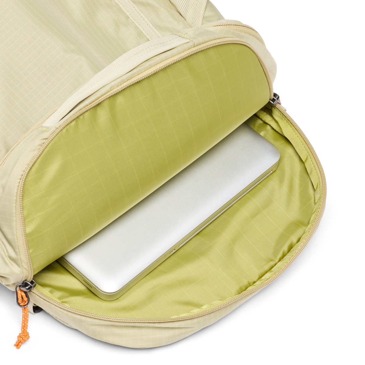 Lightweight Carry Mente 32L Daypack - Cada Dia