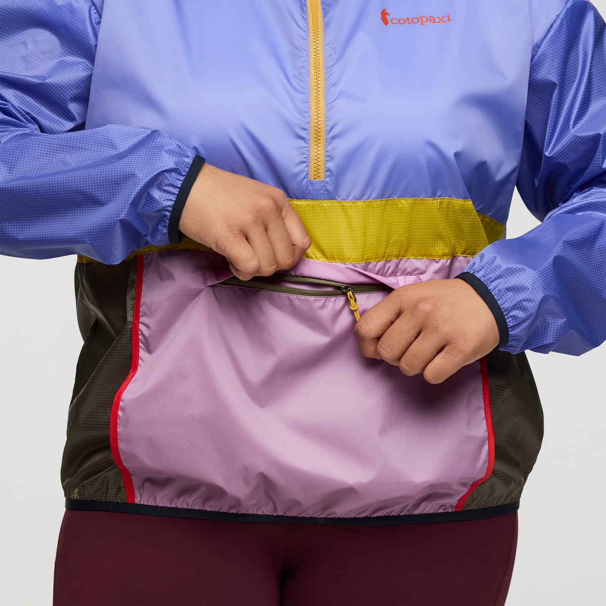 Lightweight Wind Coverage Teca Half-Zip Windbreaker - Women s