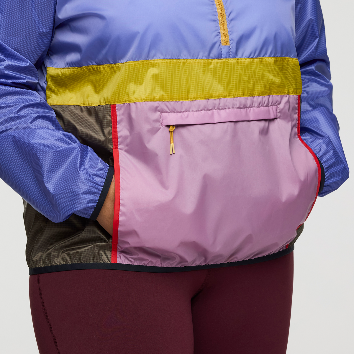 Lightweight Wind Coverage Teca Half-Zip Windbreaker - Women s