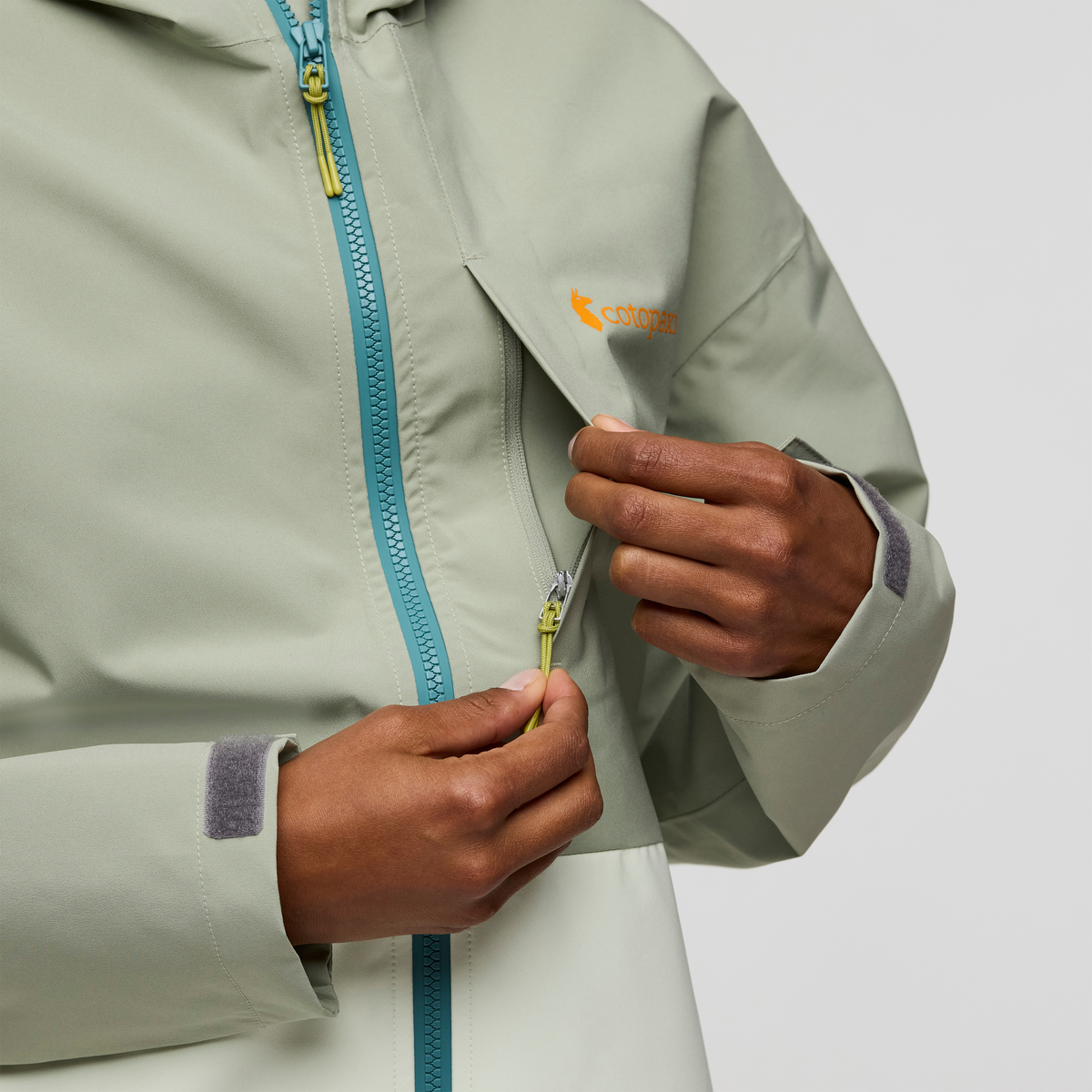 Everyday Outdoor Style Cielo Rain Jacket - Women s