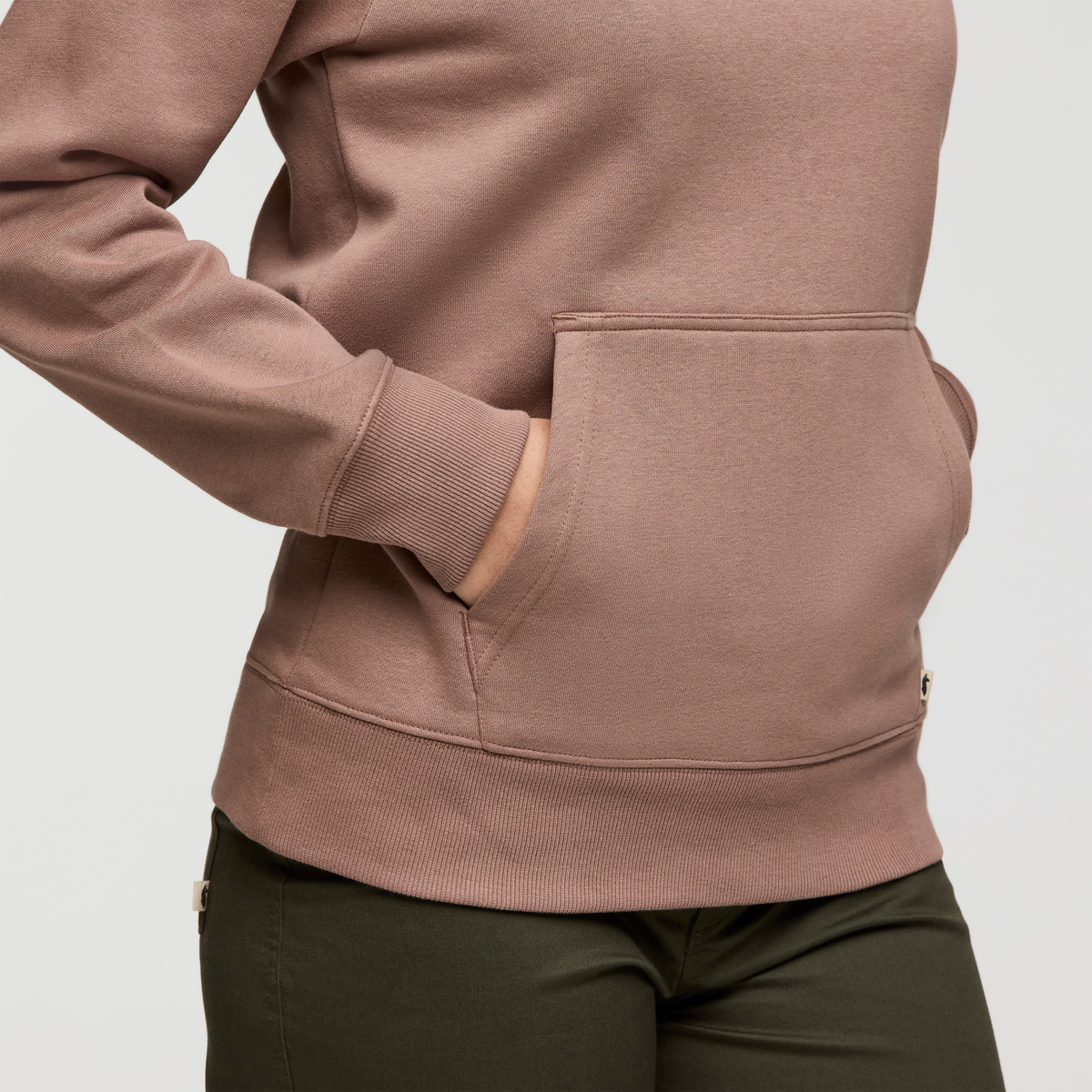 Casual Outdoor Style Llama Patch Pullover Hoodie - Women s