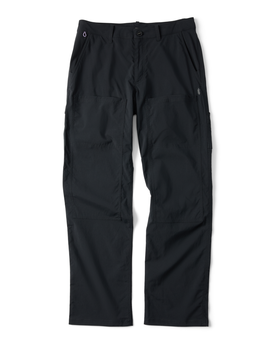 Versatile Outdoor Comfort Coraje Tech Utility Pant - Men s