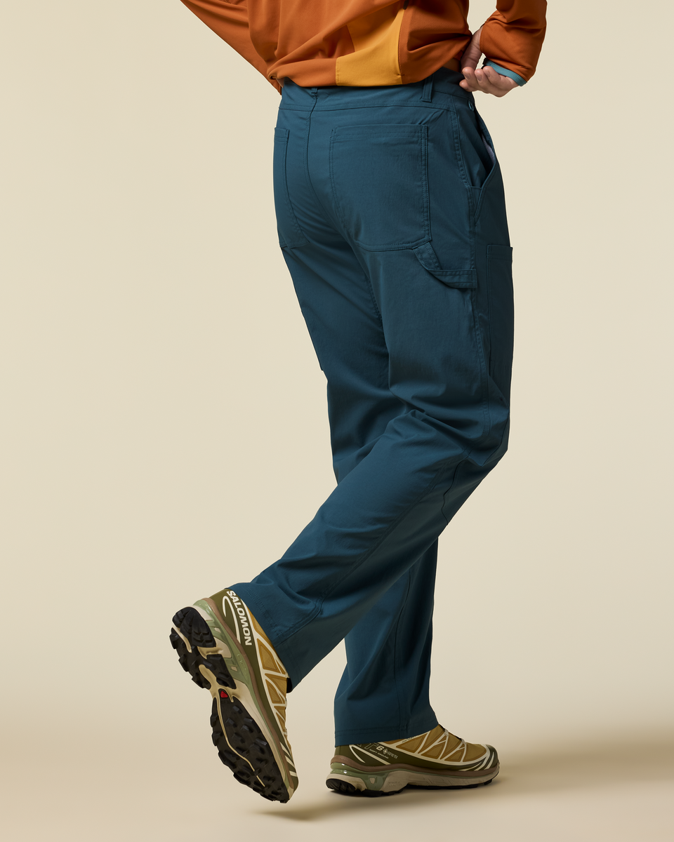 Versatile Outdoor Comfort Coraje Tech Utility Pant - Men s