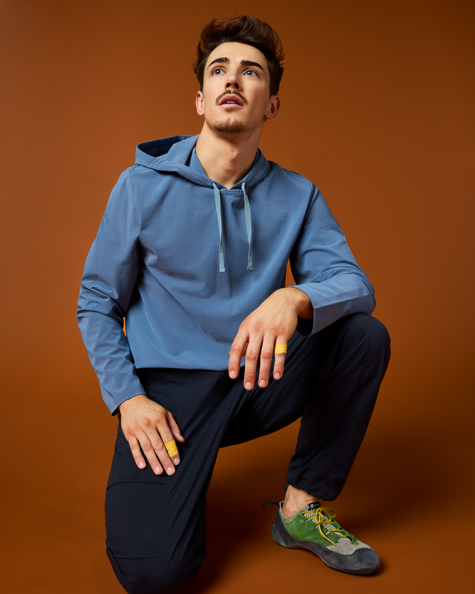 Soft Adventure Layer Pulso Tech Hoodie - Men s