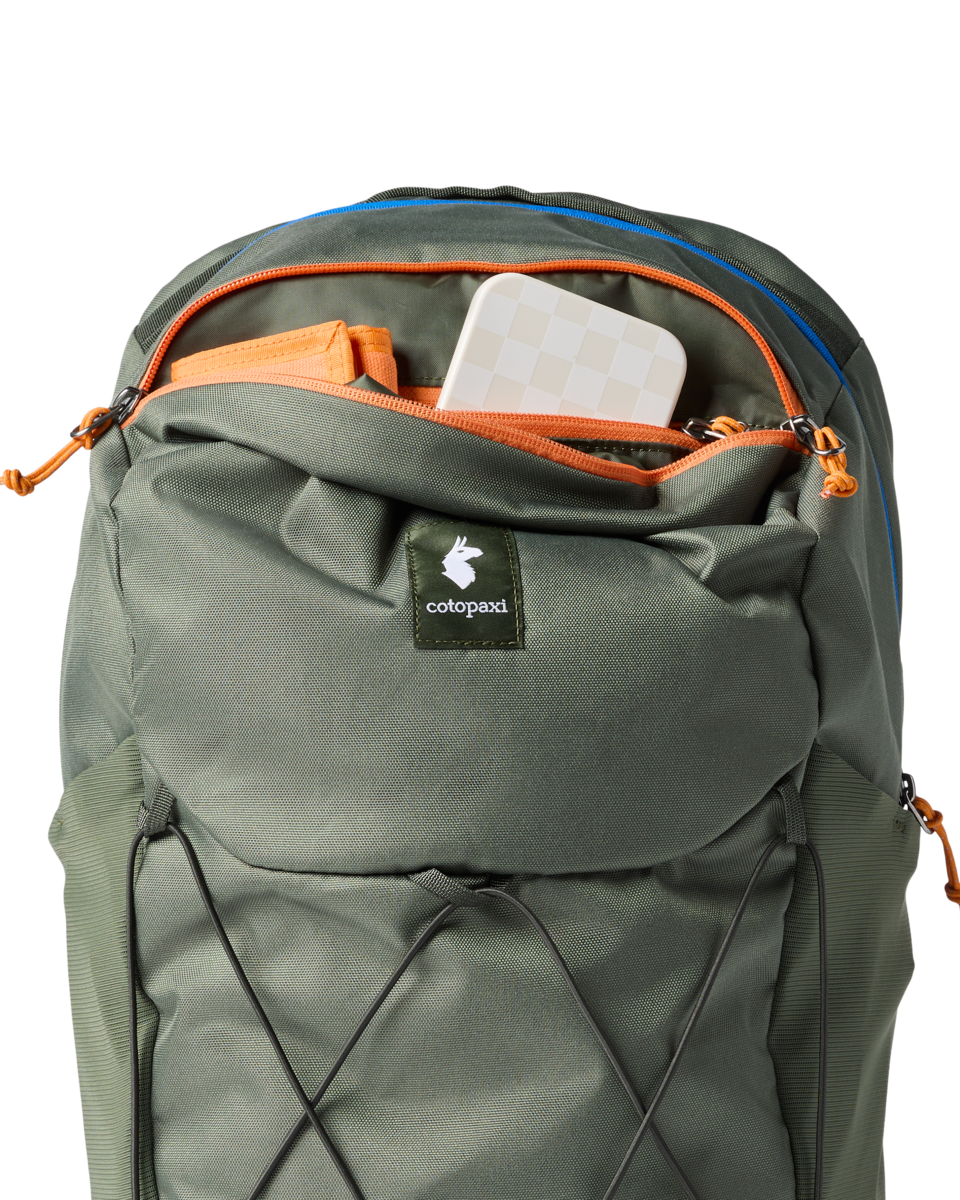 Lightweight Carry Abierto 26L Daypack