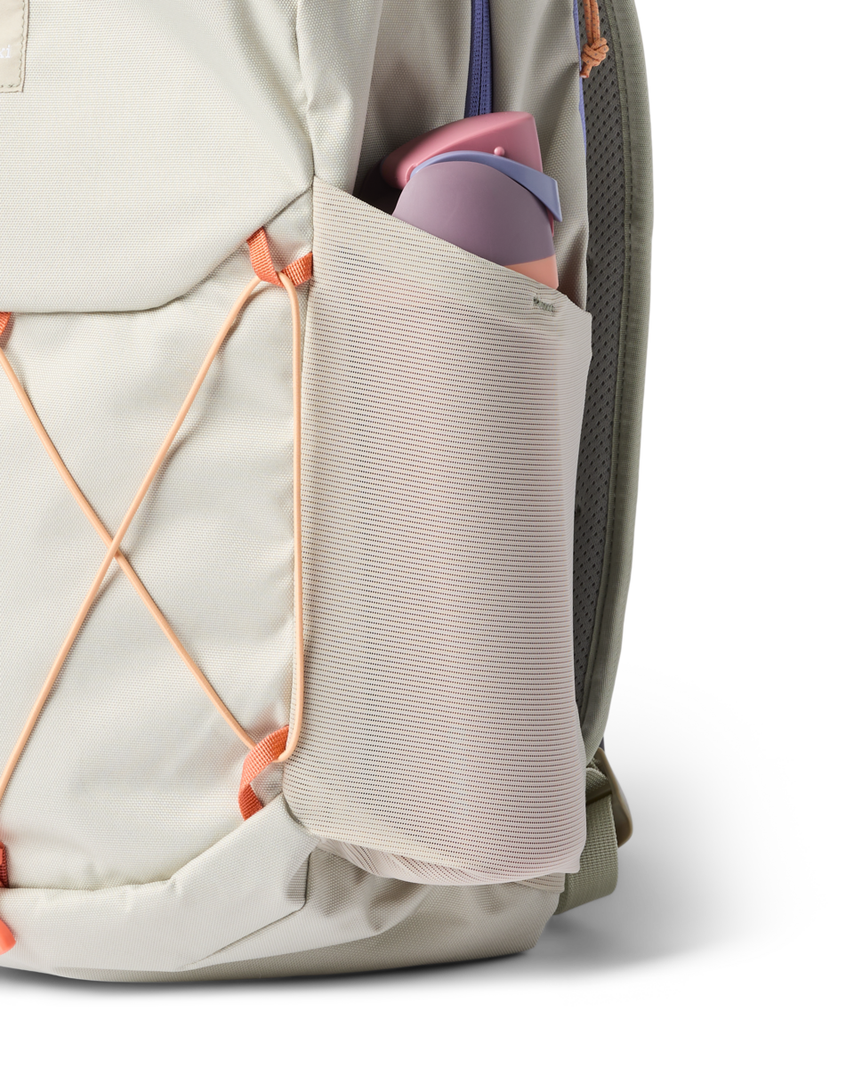 Lightweight Carry Abierto 26L Daypack