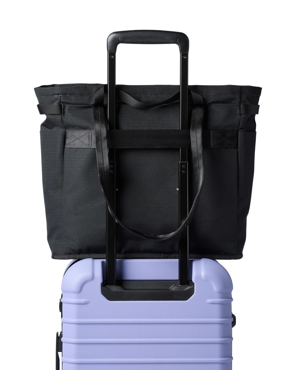 Roomy Everyday Carry Mente 22L Tote
