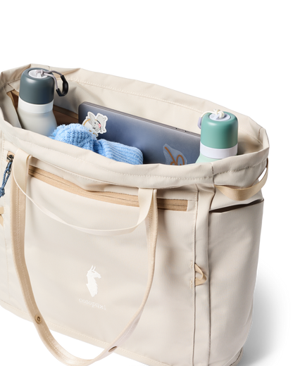 Roomy Everyday Carry Mente 22L Tote