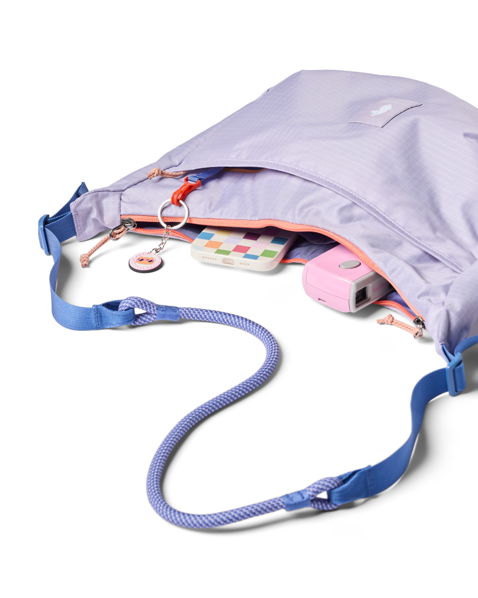Versatile Hauling Trozo 8L Shoulder Bag - Cada Dia
