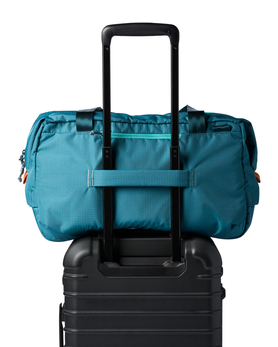 Adventure Carry Viaje 35L Travel Duffel