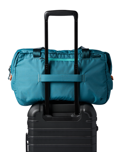 Adventure Carry Viaje 35L Travel Duffel